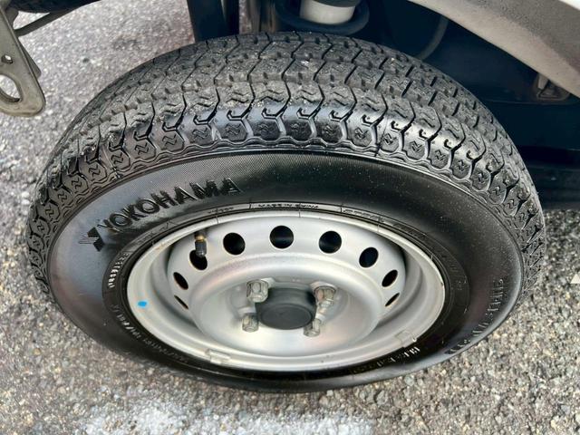 ＮＶ１００クリッパーバン 　車検整備付　ドラレコ　ＥＴＣ　キーレス　禁煙車　衝突被害軽減ブレーキ　運転席エアバック　運転席エアバック　ＡＢＳ　　横滑り防止装置　盗難防止装置　エアコン　パワステ　両側スライドドア　ＭＴモード（70枚目）