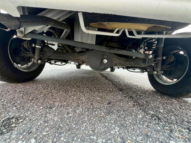 ＮＶ１００クリッパーバン 　車検整備付　ドラレコ　ＥＴＣ　キーレス　禁煙車　衝突被害軽減ブレーキ　運転席エアバック　運転席エアバック　ＡＢＳ　　横滑り防止装置　盗難防止装置　エアコン　パワステ　両側スライドドア　ＭＴモード（76枚目）