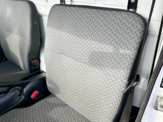 【延長保証】安心して乗っていただくために、長期の保証に加入できます（有償保証）。また、当店の実力ある整備士によるアフターメンテナンスにも自信を持っております♪※対象外の車両もございます。