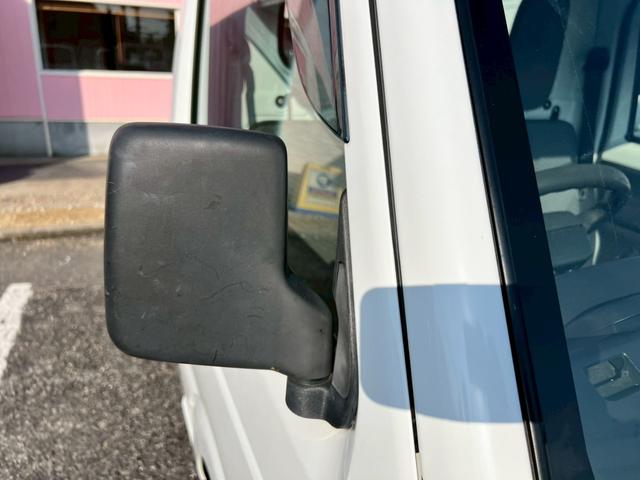 【会社紹介】弊社は福山市内で４店舗！「すぐそこにある安心を。」をテーマとした地域に根ざした会社です。お客様のご安心の為に何ができるか？を考え、お車に関する≪すべて≫をご相談いただける様にしております！