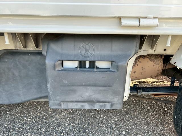 【納車後のお付き合い】任意保険も、当店にお任せください！故障・事故の際には、当店もしくはご担当者へお電話いただけたら、お客様に代わって事故受付からレッカー搬送、代車の手配まですべて行います。