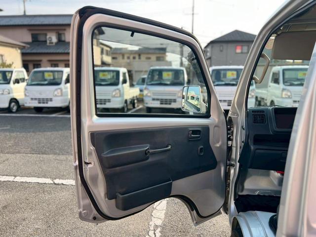 �K�ې쒬�E���p���ȂǎR�ԕ��Ōy�g�����K�v�ȕ��ɁB�ᓹ�E�R���Ή��̂S�v�c�ԑ����I�ב�≺������ԗǍD�ȎԂ����I���Ă��܂��B