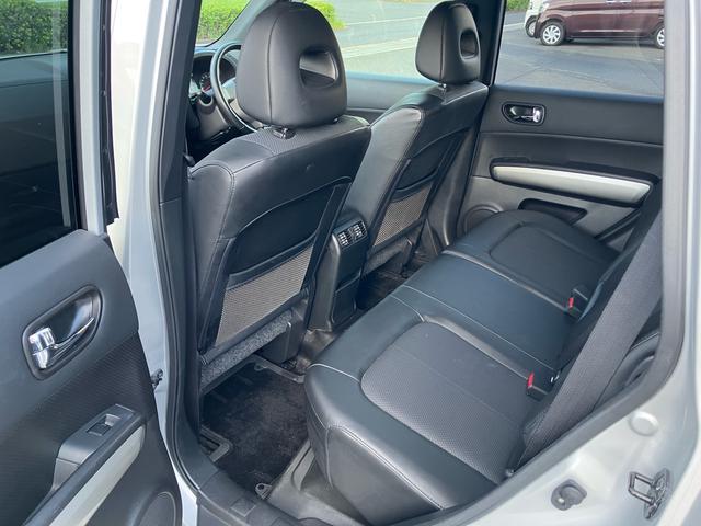 エクストレイル ２０Ｘｔｔ　バックカメラ　クル－ズコントロ－ル　シートヒーター　オートライト　ディスチャージヘッドランプ　寒冷地仕様　４ＷＤ（14枚目）