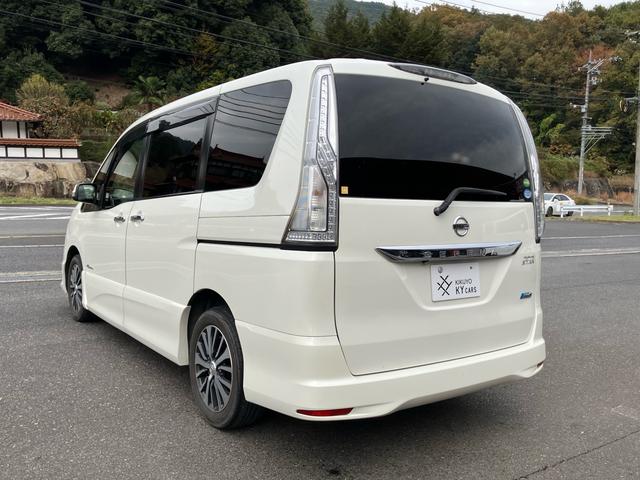セレナ ハイウェイスター　Ｓ－ハイブリッド　キーフリー　社外ナビ＆Ｂカメラ　左側パワースライドドア　ＥＴＣ　３列シート（5枚目）