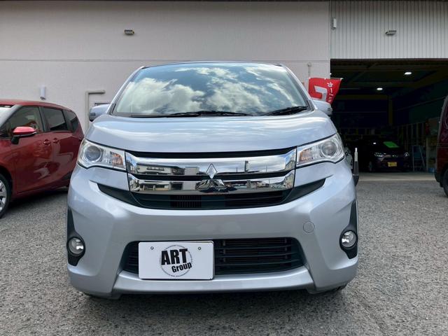 ｅＫカスタム Ｔ　スマートキー　プッシュスタート　バックカメラ　ＨＩＤヘッドライト　純正１５インチＡＷ　オートライト　ウィンカーミラー（2枚目）