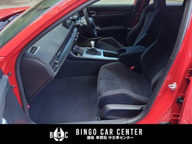 シビック タイプR レーシングブラックパッケージ ナビ・TV(9インチHonda CONNECT) ETC2.0 スマートキー ドライブモードセレクト 電動パーキングブレーキ スエード調専用スポーツシート アルミ製シフトノブ アルミペダル(32枚目)