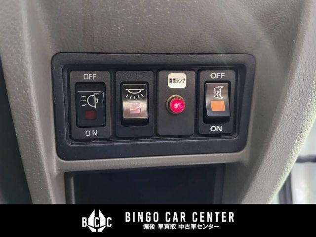 アトラストラック スーパーローＤＸ　１０尺　パネルバン　シャッター式後扉　荷室証明有　リヤゲートチェーン　キーレスエントリー　リヤトラフィックモニター　スタッドレスタイヤ６本付　４速ＡＴガソリン車（36枚目）