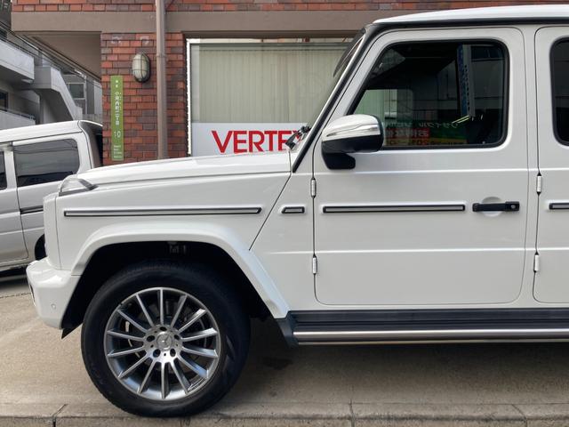 Gクラス G350d AMGライン ラグジュアリーパッケージ サンルーフ ブルメスター 純正ナビゲーション フルセグTV 後席モニター 前後ドライブレコーダー 360度カメラ オートエアコン(5枚目)