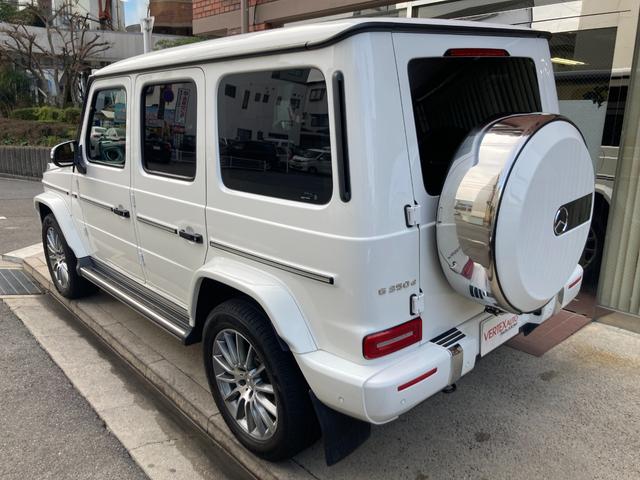 Gクラス G350d AMGライン ラグジュアリーパッケージ サンルーフ ブルメスター 純正ナビゲーション フルセグTV 後席モニター 前後ドライブレコーダー 360度カメラ オートエアコン(7枚目)