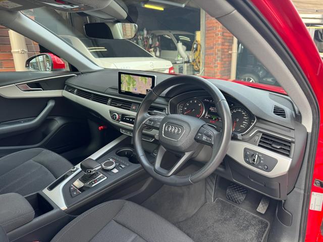 Ａ４ ２．０ＴＦＳＩ　★走行３８３００キロ★フルセグＴＶ★ＥＴＣ★Ｂｌｕｅｔｏｏｔｈ★クリアランスソナー★バックカメラ★電動シート★電動格納ミラー★純正１７インチＡＷ★オートライト★（21枚目）