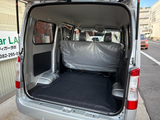 タウンエースバン GL ★登録済み未使用車★AT★4WD★ナビゲーション★フルセグTV★Bluetooth★ビルトインETC★純正ゴムマット★スマートアシスト★バックセンサー★キーレス★LEDヘッドランプ★(25枚目)