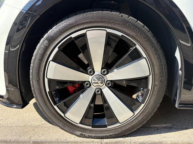 ザ・ビートル ２．０Ｒライン　★走行距離４５５００キロ★サンルーフ★レーザーシート★純正１８インチＡＷ★レッドキャリパー★ＥＴＣ★ＨＩＤヘッドライト★社外７インチナビ★Ｂｌｕｅｔｏｏｔｈ★フルセグＴＶ★バックカメラ★（21枚目）