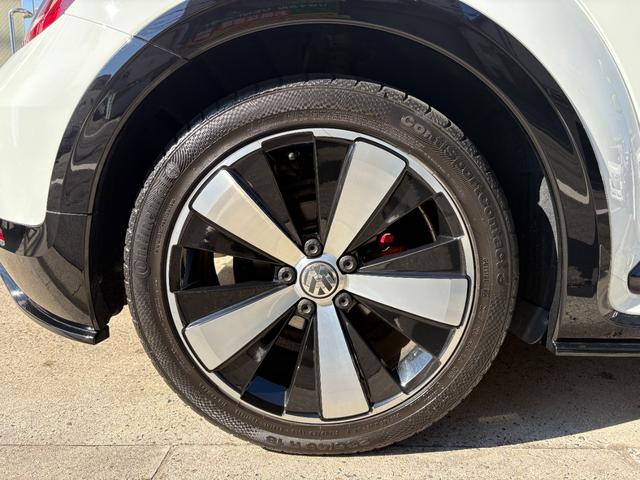 ザ・ビートル ２．０Ｒライン　★走行距離４５５００キロ★サンルーフ★レーザーシート★純正１８インチＡＷ★レッドキャリパー★ＥＴＣ★ＨＩＤヘッドライト★社外７インチナビ★Ｂｌｕｅｔｏｏｔｈ★フルセグＴＶ★バックカメラ★（23枚目）