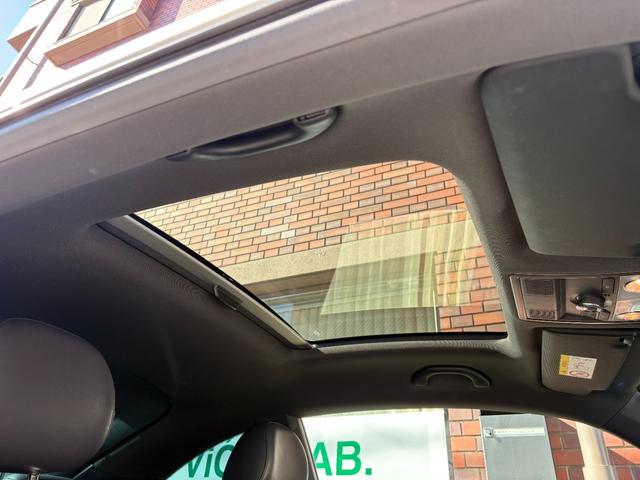 ザ・ビートル ２．０Ｒライン　★走行距離４５５００キロ★サンルーフ★レーザーシート★純正１８インチＡＷ★レッドキャリパー★ＥＴＣ★ＨＩＤヘッドライト★社外７インチナビ★Ｂｌｕｅｔｏｏｔｈ★フルセグＴＶ★バックカメラ★（33枚目）