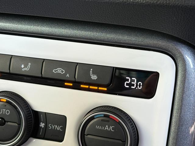 ザ・ビートル ２．０Ｒライン　★走行距離４５５００キロ★サンルーフ★レーザーシート★純正１８インチＡＷ★レッドキャリパー★ＥＴＣ★ＨＩＤヘッドライト★社外７インチナビ★Ｂｌｕｅｔｏｏｔｈ★フルセグＴＶ★バックカメラ★（51枚目）