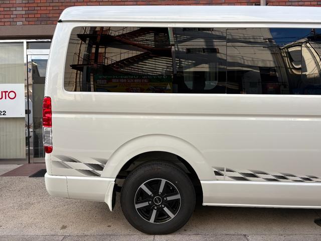 ハイエースワゴン GL ★フルセグナビ★パノラミックビューモニター★フリップダウンモニター★デジタルミラー型ドラレコ★LEDヘッドランプ★パワースライドドア★(11枚目)