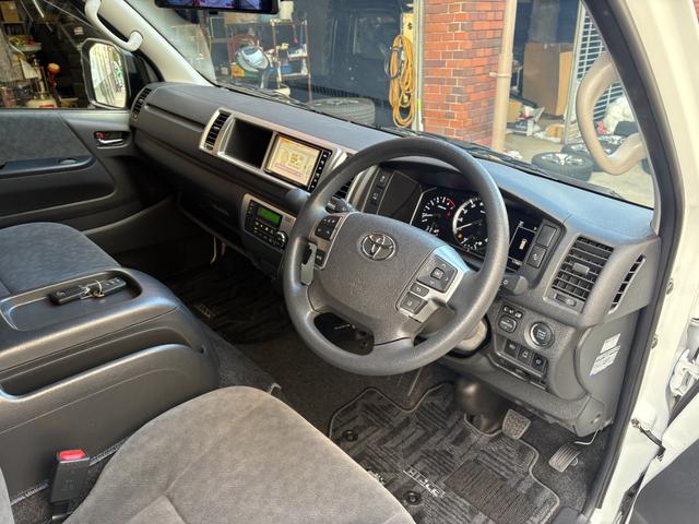 ハイエースワゴン GL ★フルセグナビ★パノラミックビューモニター★フリップダウンモニター★デジタルミラー型ドラレコ★LEDヘッドランプ★パワースライドドア★(25枚目)