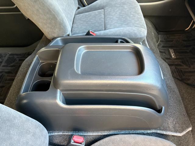 ハイエースワゴン GL ★フルセグナビ★パノラミックビューモニター★フリップダウンモニター★デジタルミラー型ドラレコ★LEDヘッドランプ★パワースライドドア★(64枚目)