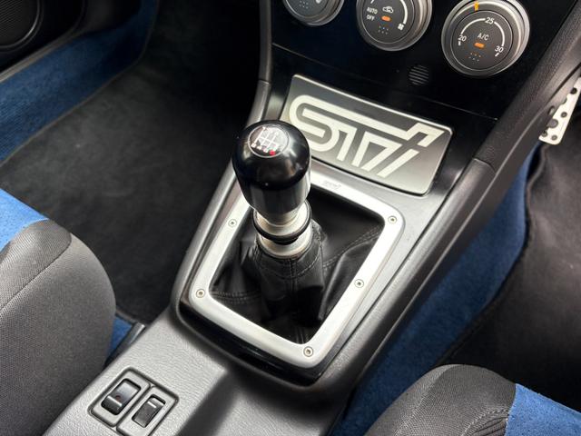 インプレッサ WRX STi ★WORK17インチホイール★スパルコステアリング★トランクスポイラー★ナビ★ETC★ドラレコ★(29枚目)