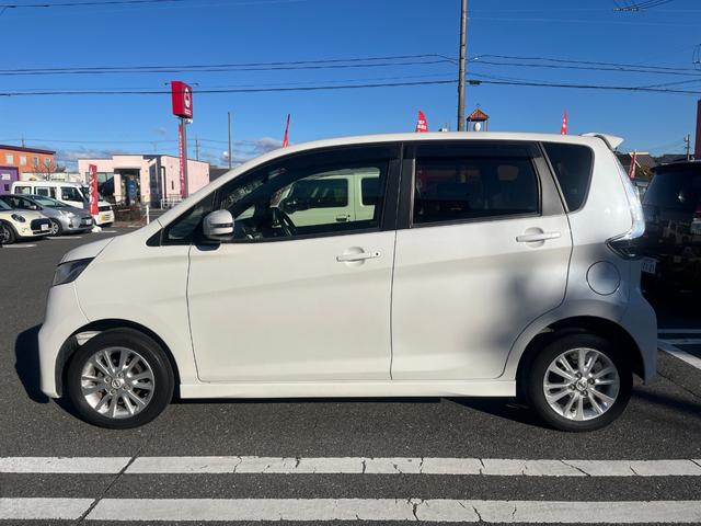 デイズ ハイウェイスター　Ｘ　ナビ　ＴＶ　バックカメラ　オートエアコン　プッシュスタート（4枚目）