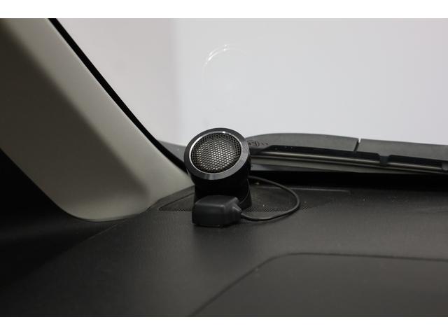 車検満了日の３ケ月以上前から車検予約をいただいた方には撥水洗車・車内清掃をサービスで実地致しますので随時ご予約お待ちしております！