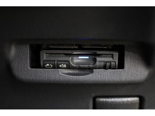 プリウス Ｇツーリングセレクションレザーパッケージ　後期型　本革シート　プリクラッシュセーフティ　禁煙車　アルパイン９型ＳＤナビ　ＢＴ接続　Ｂカメラ　純正１７インチＡＷ　ＬＥＤオートヘッドライト　パワーシート　シートヒーター　雨滴感知式ワイパー　ＥＴＣ（64枚目）