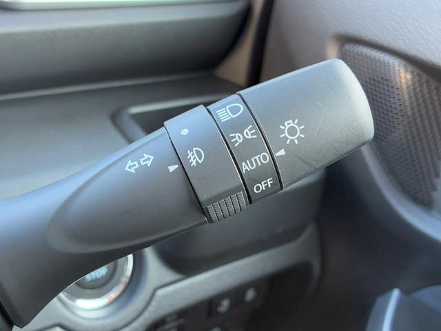 ソリオ ＨＹＢＲＩＤ　ＭＺ　試乗車アップ　試乗車アップ（32枚目）