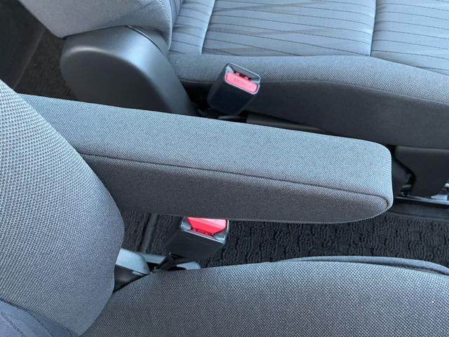 ソリオ ＨＹＢＲＩＤ　ＭＺ　試乗車アップ　試乗車アップ（41枚目）