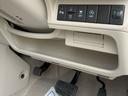 LC HYBRID X 試乗車アップ 前後ブレーキサポート 試乗車アップ オートライト プッシュスタート シートヒーター オートエアコン スズキセーフティーサポート 衝突被害軽減システム アイドリングストップ 横滑り防止機能 衝突安全ボディ 盗難防止システム(28枚目)