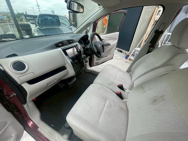 ｅＫワゴン 　ナビ　バックカメラ　ミラー型バックモニター　修復歴なし　スマートキー　オートエアコン　ＣＶＴ　ベンチシート　アイドリングストップ　ＣＤ再生可　純正アルミホイール（27枚目）