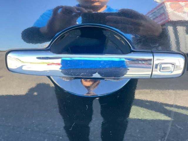 セレナ ライダー S-ハイブリッド ナビ フルセグTV フリップダウンモニター 両側電動スライドドア Bluetooth接続可 ETC スマートキー オートライト オートエアコン 8人乗り 盗難防止システム 修復歴なし CVT(53枚目)