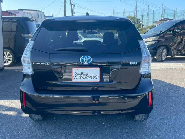 プリウスアルファ S チューン ブラック ナビ フルセグTV Bluetooth接続可 フリップダウンモニター スマートキー スペアキーあり ビルトインETC ドライブレコーダー バックカメラ オートライト オートエアコン 修復歴なし(11枚目)