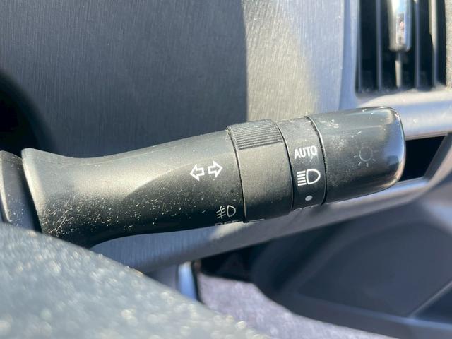 プリウスアルファ S チューン ブラック ナビ フルセグTV Bluetooth接続可 フリップダウンモニター スマートキー スペアキーあり ビルトインETC ドライブレコーダー バックカメラ オートライト オートエアコン 修復歴なし(34枚目)