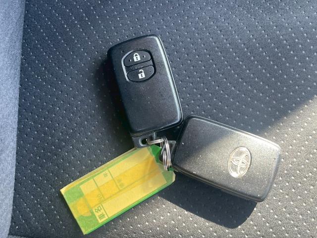 プリウスアルファ S チューン ブラック ナビ フルセグTV Bluetooth接続可 フリップダウンモニター スマートキー スペアキーあり ビルトインETC ドライブレコーダー バックカメラ オートライト オートエアコン 修復歴なし(35枚目)