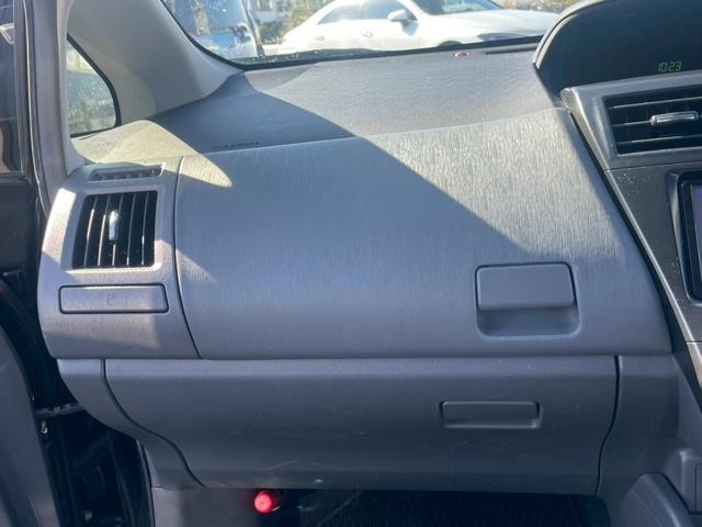 プリウスアルファ S チューン ブラック ナビ フルセグTV Bluetooth接続可 フリップダウンモニター スマートキー スペアキーあり ビルトインETC ドライブレコーダー バックカメラ オートライト オートエアコン 修復歴なし(39枚目)