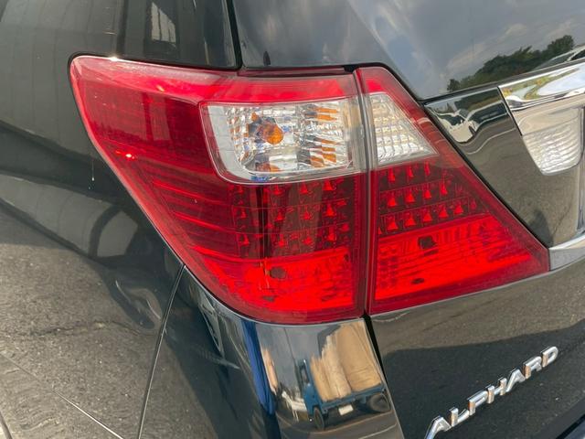 アルファード 240S 7人乗り 修復歴なし オットマン スマートキー コーナーセンサー オートライト オートエアコン ダブルエアコン HID 盗難防止システム 衝突安全ボディ(43枚目)