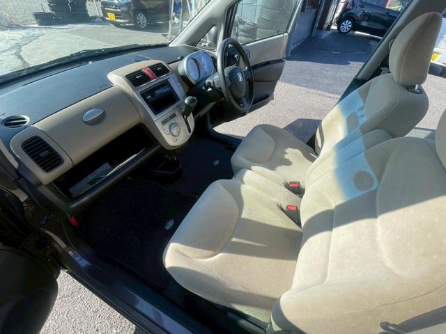 ライフ Ｆ　キーレス　ＥＴＣ　盗難防止システム　衝突安全ボディ　ベンチシート　フルフラット　ＡＴ（18枚目）