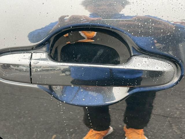 アクア G スマートキー プッシュスタート ETC バックカメラ 修復歴なし オートライト オートエアコン CVT 電動格納ミラー 衝突安全ボディ(49枚目)