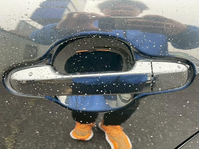 アクア G スマートキー プッシュスタート ETC バックカメラ 修復歴なし オートライト オートエアコン CVT 電動格納ミラー 衝突安全ボディ(52枚目)