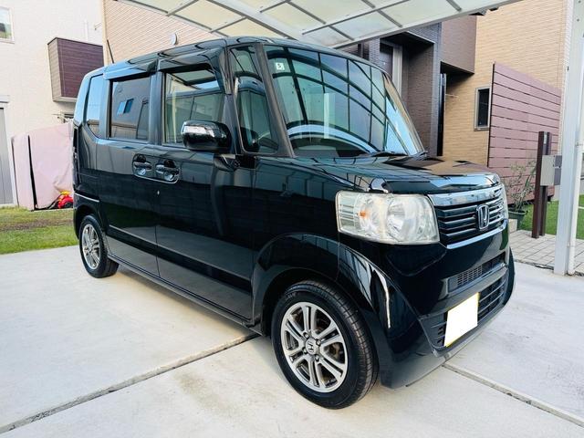 Ｎ－ＢＯＸ Ｇ・Ｌパッケージ　車検令和９年５月まで　ギャザーズ純正ナビ　フルセグ　ブルートゥース対応　バックカメラ　スマートキー２個　外装磨き済み　純正１４インチアルミホイール　内装ブラック　リア５面フィルム施工（2枚目）