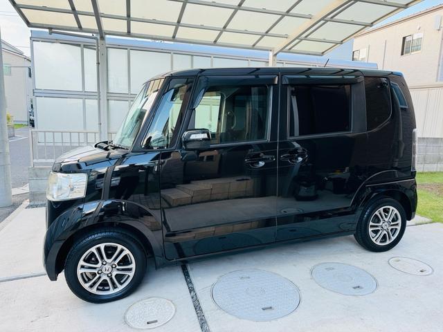 Ｎ－ＢＯＸ Ｇ・Ｌパッケージ　車検令和９年５月まで　ギャザーズ純正ナビ　フルセグ　ブルートゥース対応　バックカメラ　スマートキー２個　外装磨き済み　純正１４インチアルミホイール　内装ブラック　リア５面フィルム施工（6枚目）