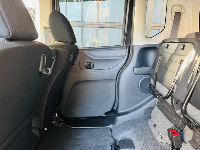 Ｎ－ＢＯＸ Ｇ・Ｌパッケージ　車検令和９年５月まで　ギャザーズ純正ナビ　フルセグ　ブルートゥース対応　バックカメラ　スマートキー２個　外装磨き済み　純正１４インチアルミホイール　内装ブラック　リア５面フィルム施工（60枚目）