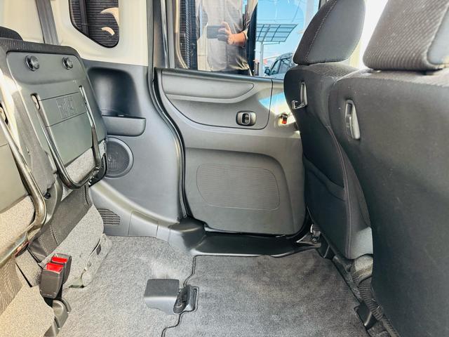 Ｎ－ＢＯＸ Ｇ・Ｌパッケージ　車検令和９年５月まで　ギャザーズ純正ナビ　フルセグ　ブルートゥース対応　バックカメラ　スマートキー２個　外装磨き済み　純正１４インチアルミホイール　内装ブラック　リア５面フィルム施工（62枚目）