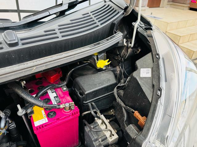 �G���W�����[���B�S�v�c�ł����C�ɂȂ�T�r�Ȃǂ͂���܂���B��Ԃ͗ǂ����Ǝv���܂��B