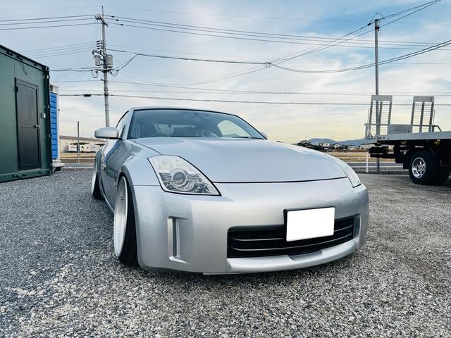 フェアレディZ ベースグレード 6速MT 最終型 ワーク19インチアルミホイール 車高調 柿本マフラー Bluetooth対応フルセグナビ バックカメラ ドライブレコーダー 外装グー鑑定5点(2枚目)