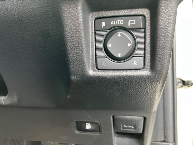 クラウンハイブリッド Ｇ－エグゼクティブ　サンルーフ　黒革シート　ドライブレコーダー　クリアランスソナー　クルーズコントロール　パークアシスト　衝突被害軽減システム　全周囲カメラ　ナビＴＶ　オートマチックハイビーム（24枚目）