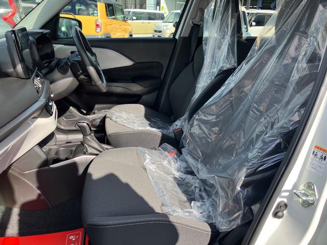 スイフト ハイブリッドＭＺ　全周囲カメラ　ディスプレイオーディオ　クリアランスソナー　オートクルーズコントロール　衝突被害軽減システム　オートライト　ＬＥＤヘッドランプ　スマートキー　アイドリングストップ（13枚目）