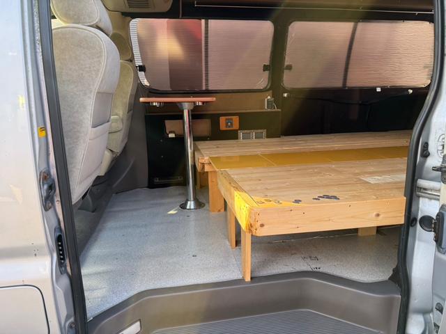 グランドハイエース 4WD ETC スライドドア AT アルミホイール CD エアコン パワーウィンドウ 運転席エアバッグ 助手席エアバッグ(14枚目)