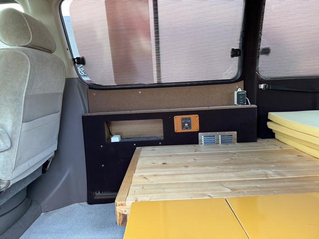 グランドハイエース 4WD ETC スライドドア AT アルミホイール CD エアコン パワーウィンドウ 運転席エアバッグ 助手席エアバッグ(30枚目)