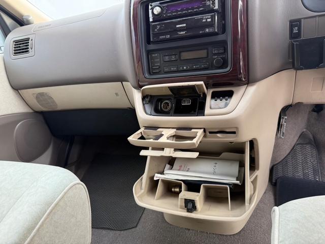 グランドハイエース 4WD ETC スライドドア AT アルミホイール CD エアコン パワーウィンドウ 運転席エアバッグ 助手席エアバッグ(42枚目)